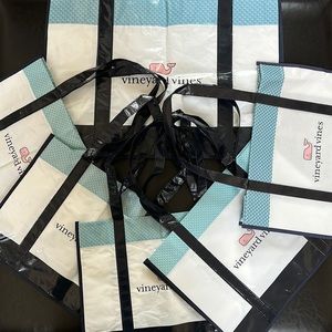Vineyard Vines totes 2 for $20